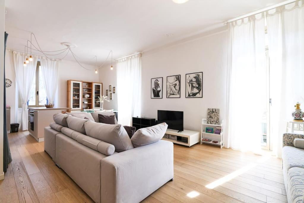 Primopiano - Rinuccini Apartamento Milão Exterior foto