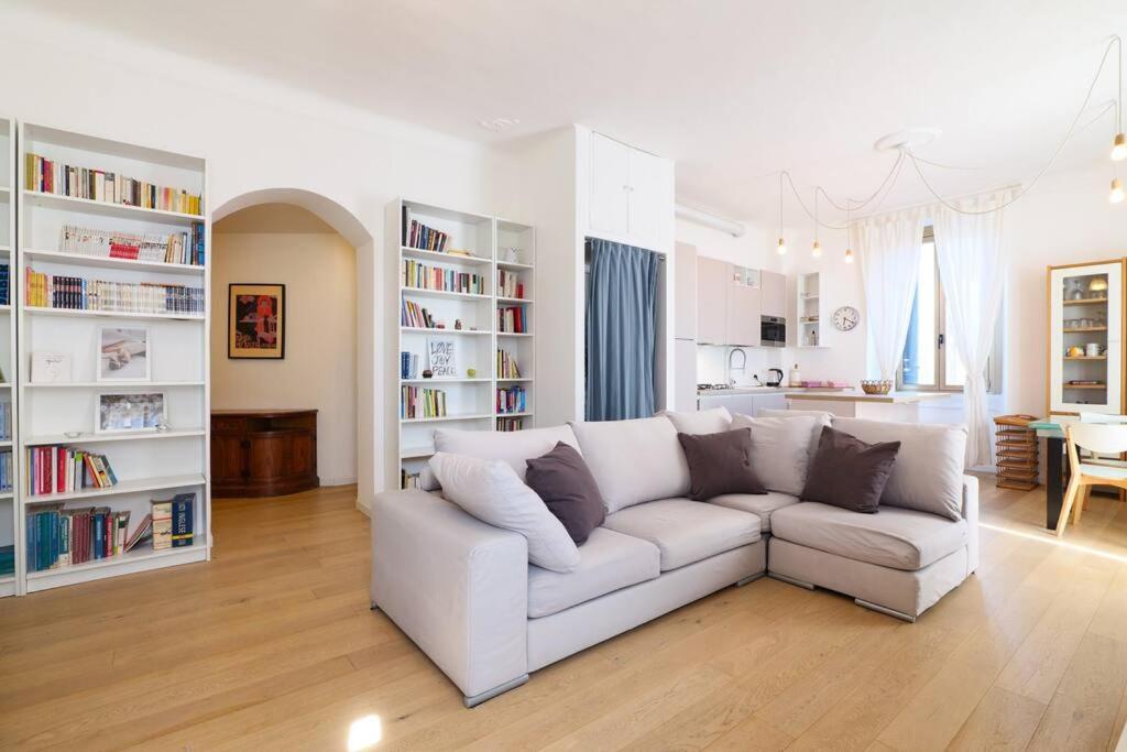 Primopiano - Rinuccini Apartamento Milão Exterior foto