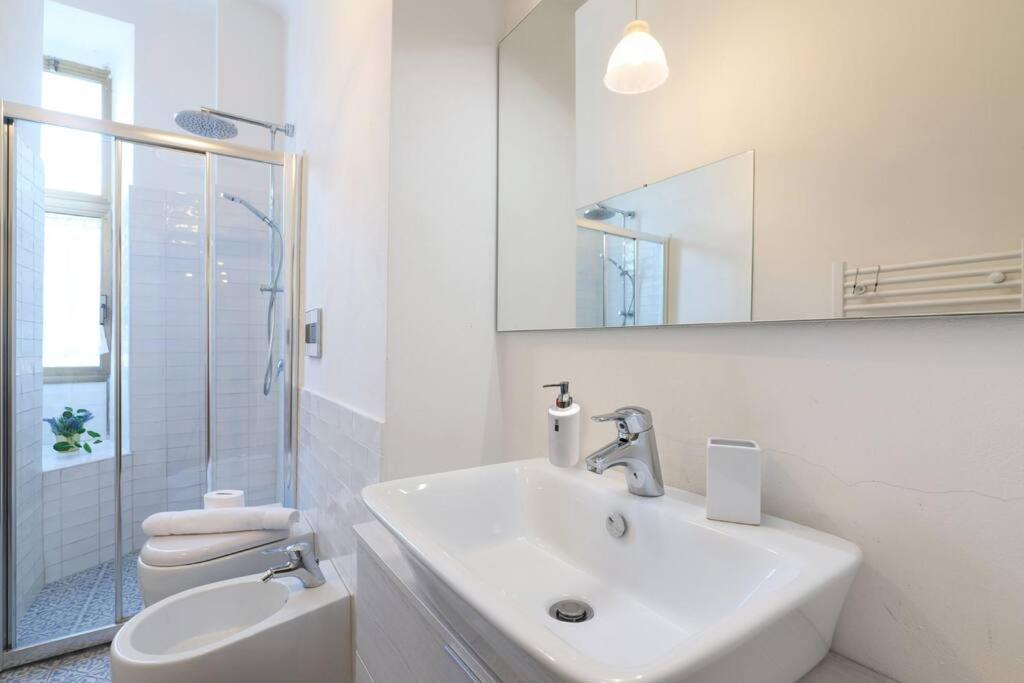 Primopiano - Rinuccini Apartamento Milão Exterior foto