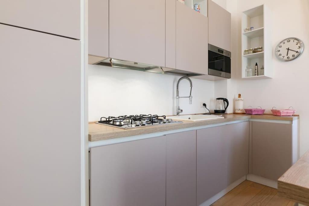 Primopiano - Rinuccini Apartamento Milão Exterior foto